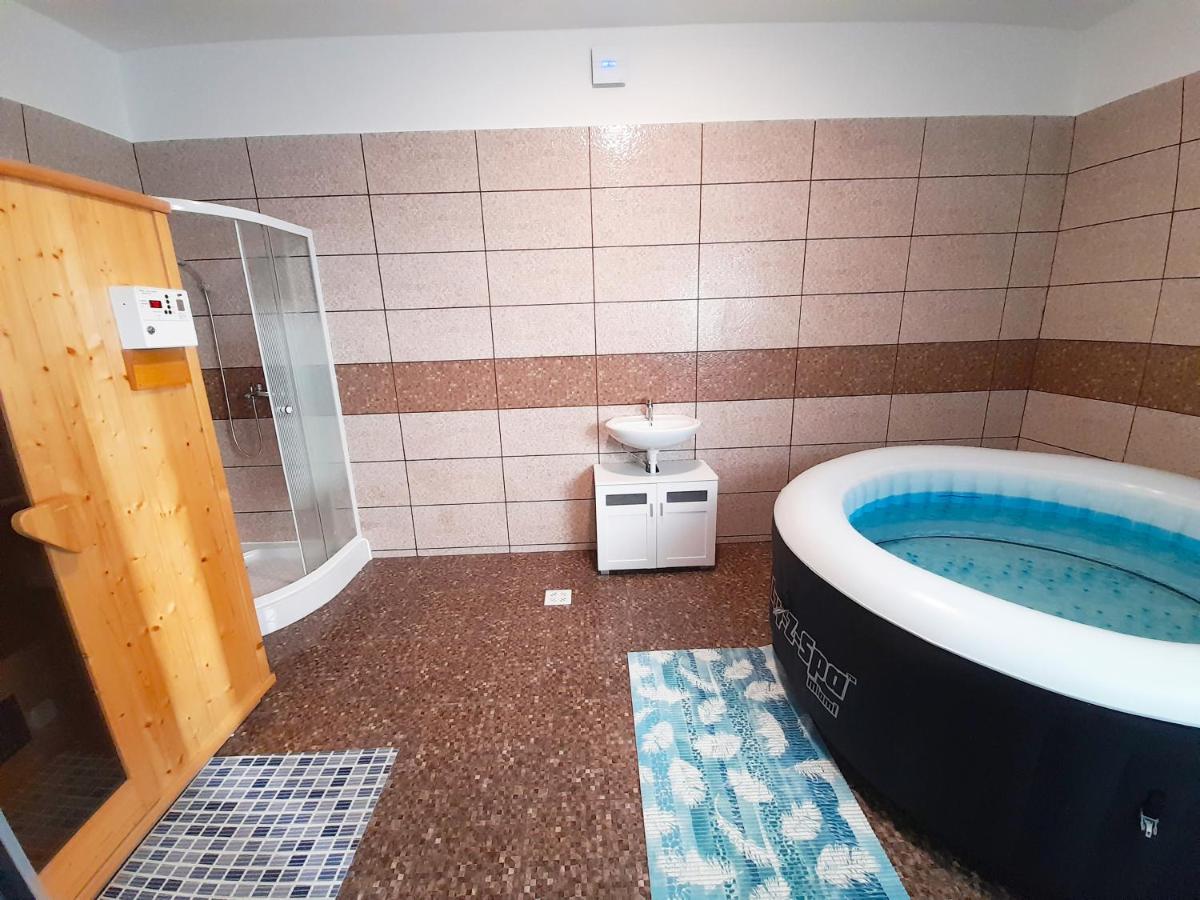 מלון Parádsasvár Matra Wellness Vendeghaz מראה חיצוני תמונה